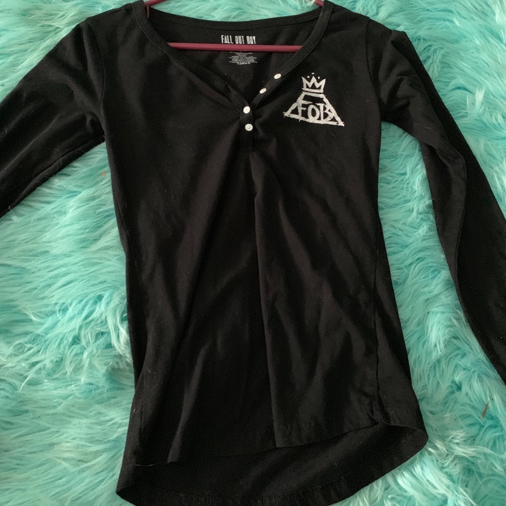 fall out boy long sleeve <3